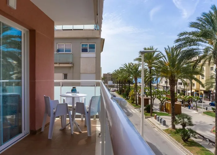 Apartamento mediterráneo en pleno corazón de Moraira